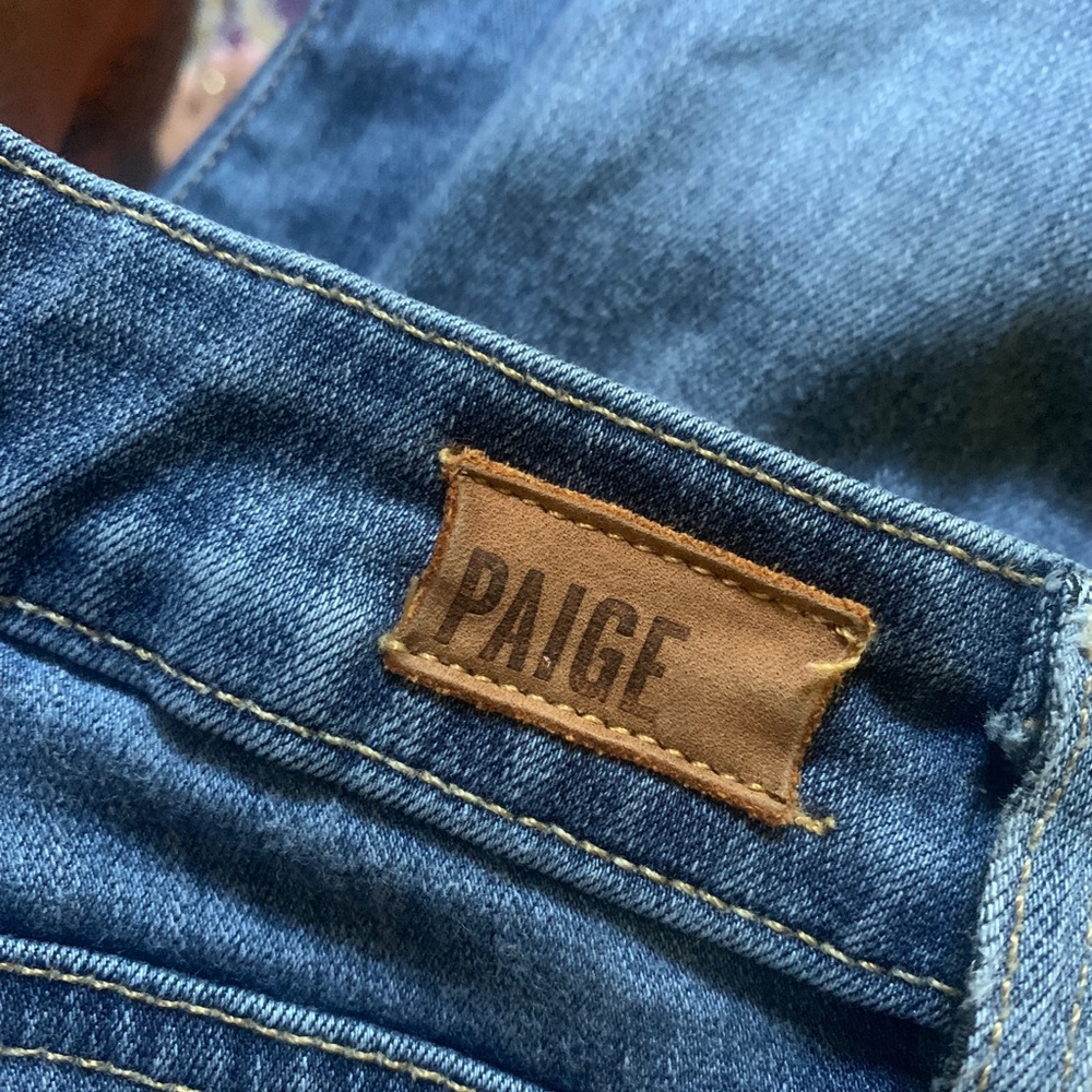 PAIGE JEANS !! The stretchiest  softest jeans I ever had !!!!